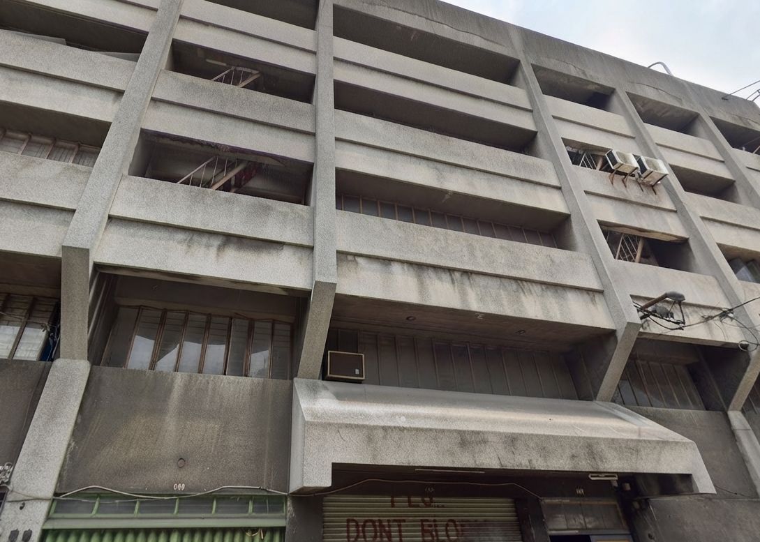 Sunshine Multi Plus Corporation building on Raja Matanda St., Tondo, Manila